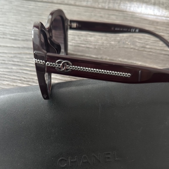 Chanel Burgandy Sunglasses - Picture 2 of 5